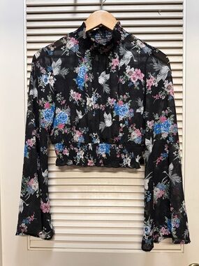Forever 21 Black Floral & Dove Smocked Crop Blouse